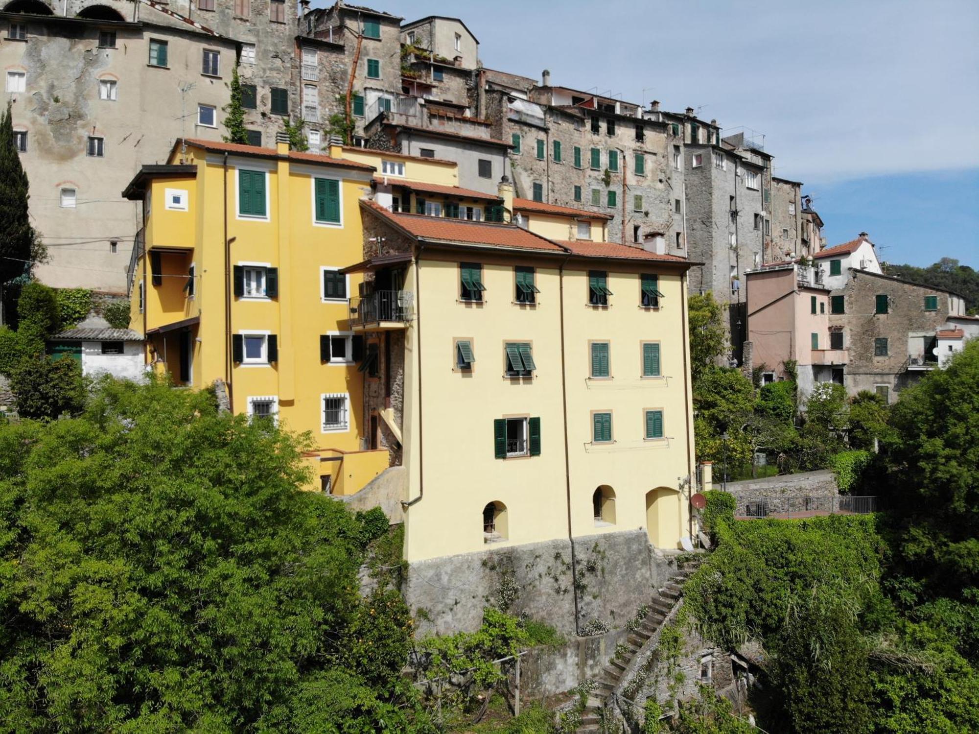 Casa E Mansarda Delle Mura Ameglia Bagian luar foto